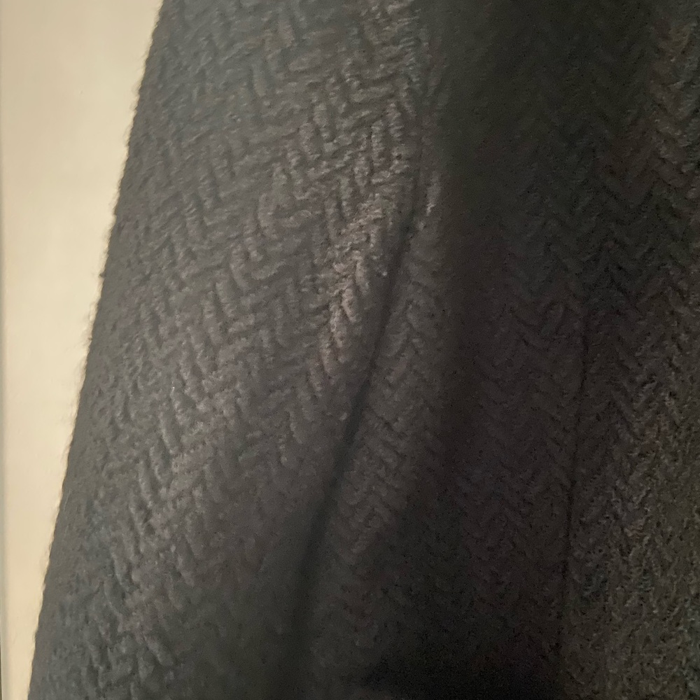 Black winter Jacket - Picture 5 of 13